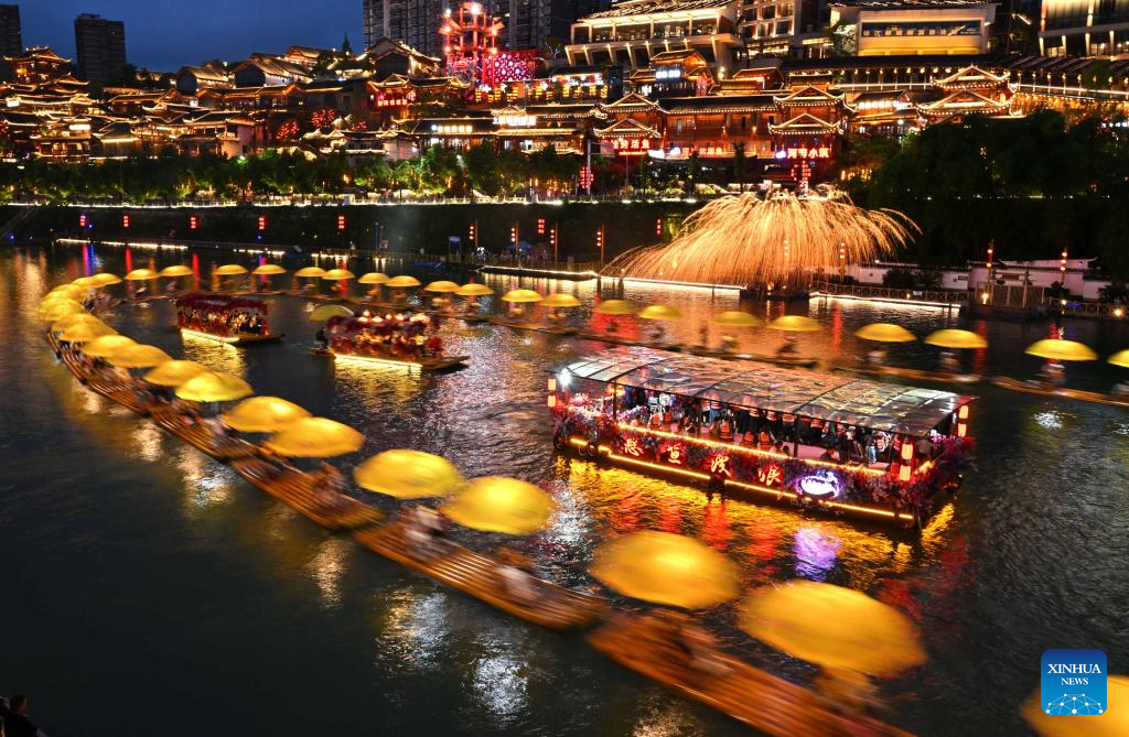 China registra mais de 653 milhões de viagens durante o Festival do Barco do Dragão