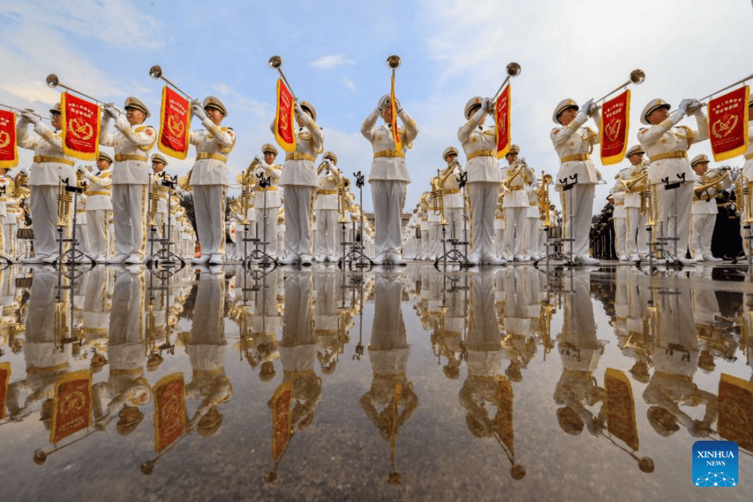 Maior banda militar na história da China participará do desfile do Dia da Vitória