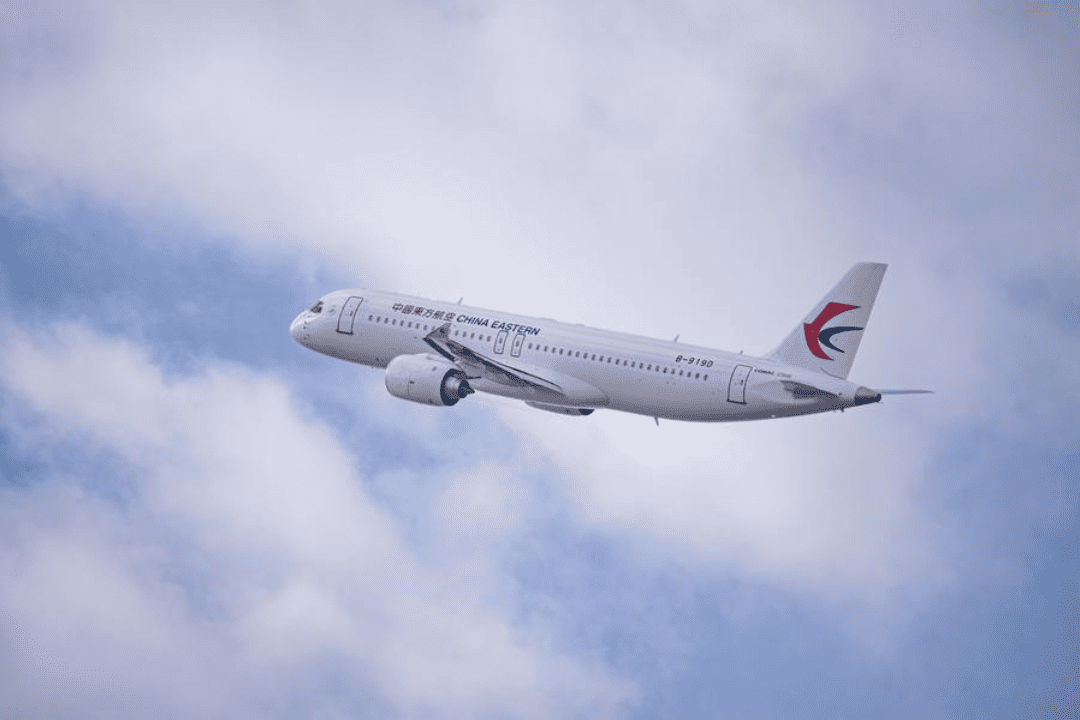 Companhia aérea chinesa lança o ‘voo direto mais longo do mundo’, entre Shanghai e Buenos Aires