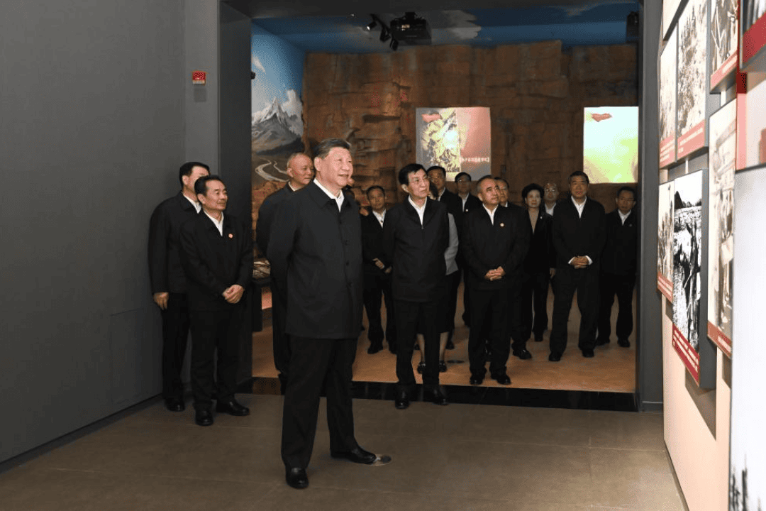 Xi fala sobre a importância de construir uma Xinjiang socialista