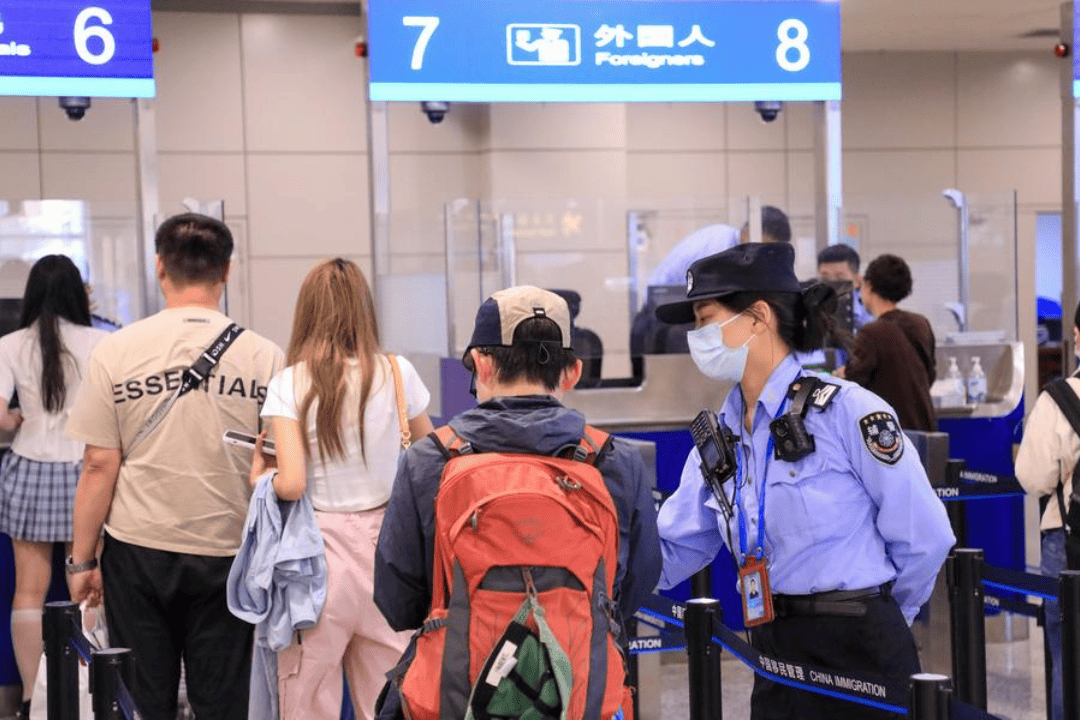 Número de voos internacionais para a China se aproxima de volume pré-pandemia