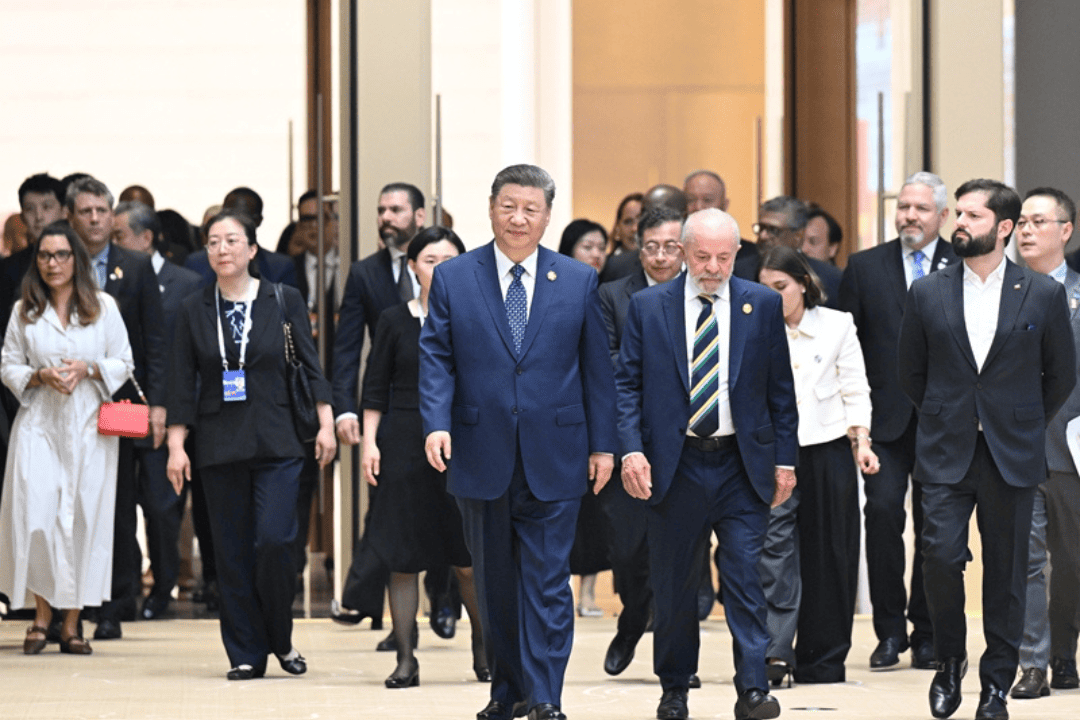 China e América Latina realizam fórum de defesa em Beijing