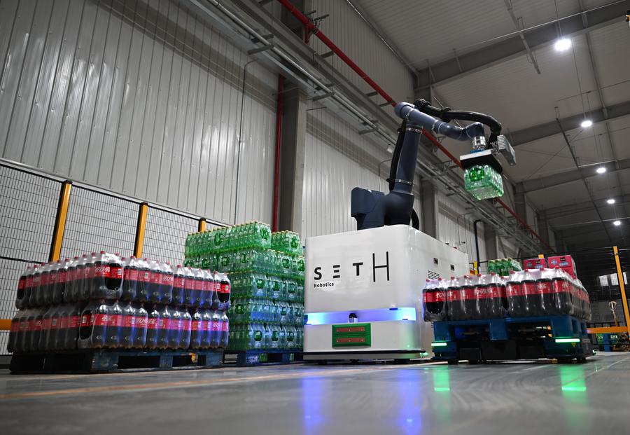 Coca-Cola inaugura nova fábrica inteligente e sustentável em Zhengzhou