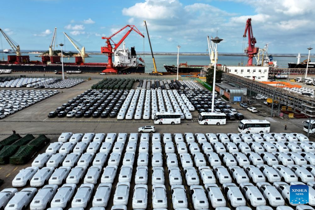 Produção e vendas de veículos de nova energia na China crescem mais de 34% em 2025