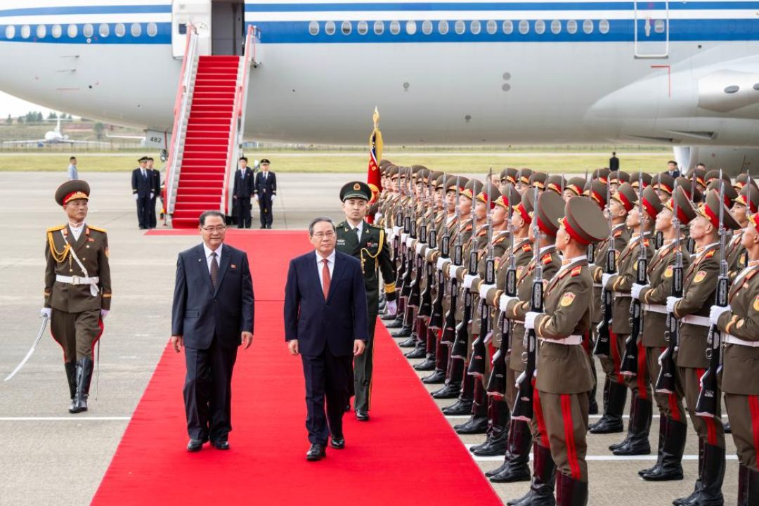 Li Qiang visita Coreia do Norte para celebrar 80 anos do Partido dos Trabalhadores