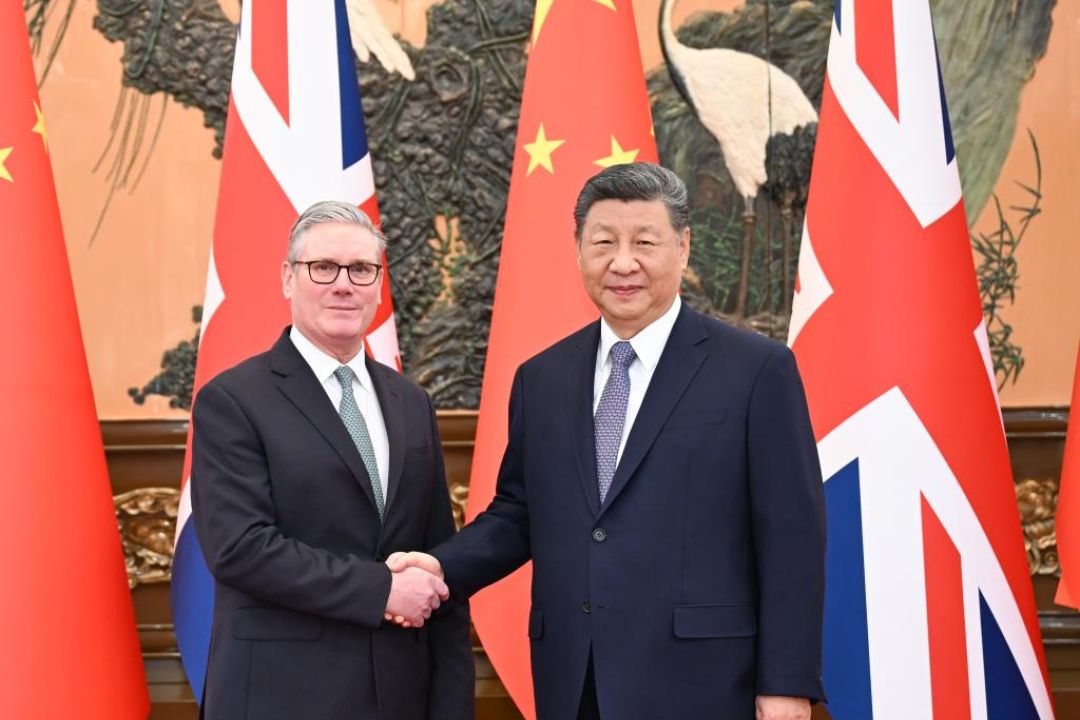 China e Reino Unido defendem parceria estratégica estável e de longo prazo