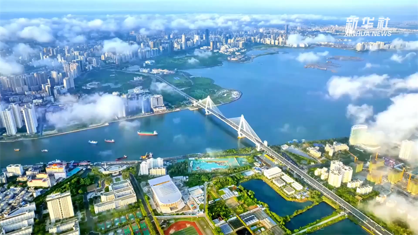 Porto de Livre Comércio de Hainan estimula o investimento e o turismo