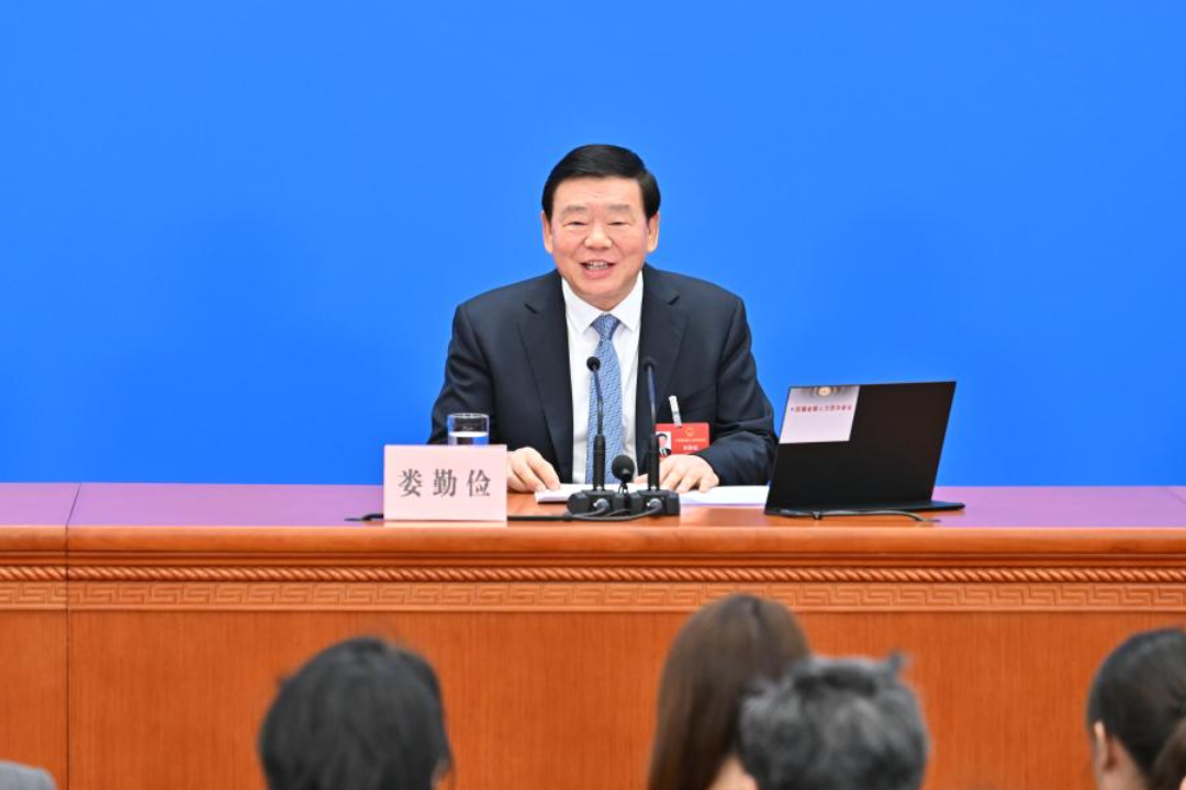 China pede cessar das operações militares no Irã e defende retomada do diálogo