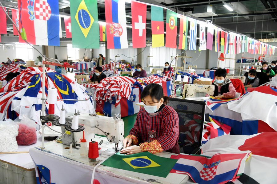 Empresa chinesa produz milhões de bandeiras para a Copa do Mundo de 2026