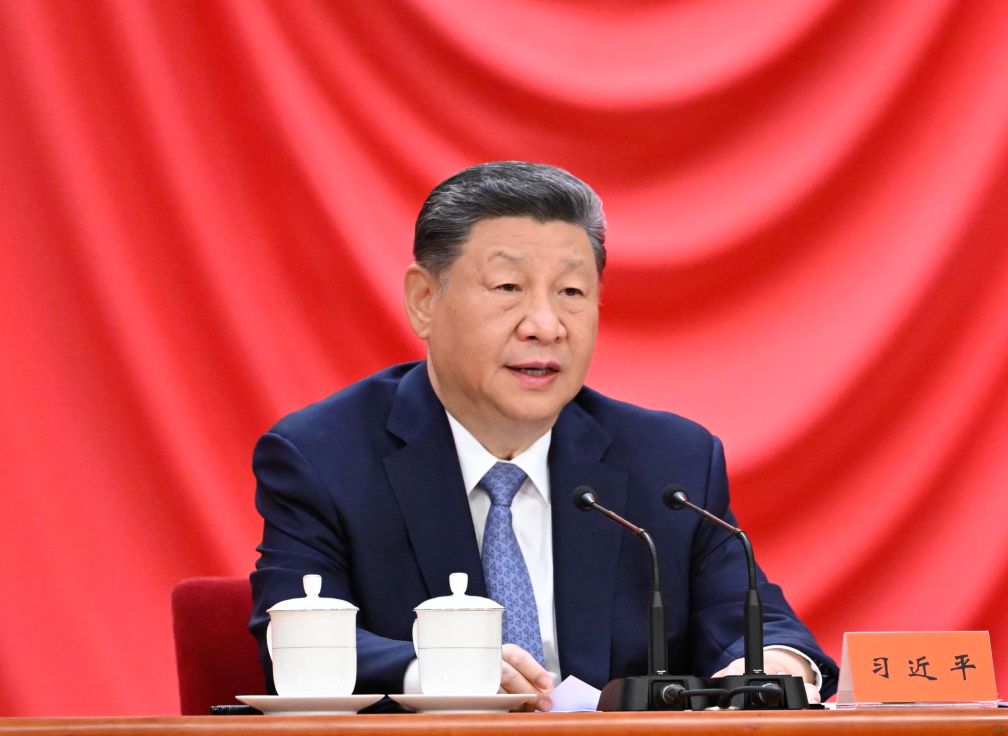 Xi Jinping pede que força dos chineses no exterior impulsione a revitalização nacional