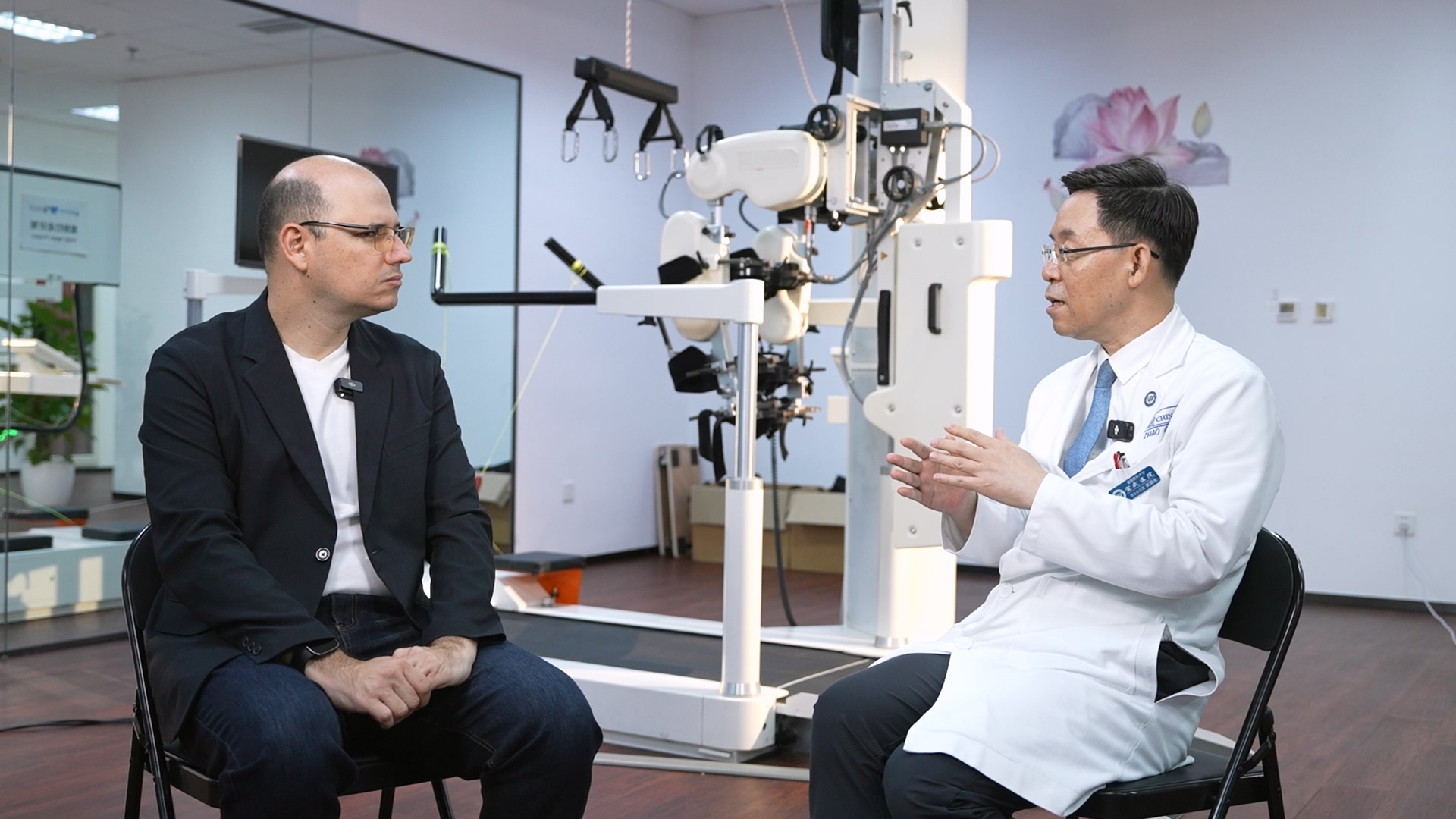 Parceria entre Brasil e China faz paraplégicos voltarem a andar