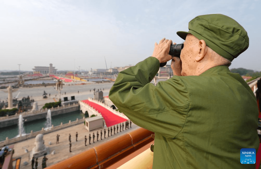 China direciona veteranos militares para setores de ponta da economia no 15º Plano Quinquenal