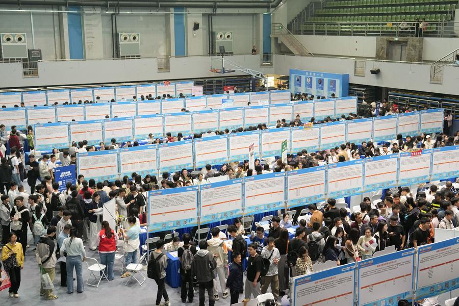 China vai financiar qualificação de 3 milhões de trabalhadores