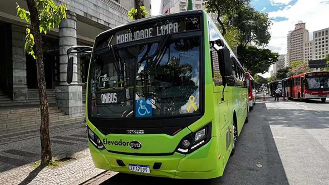 Do ônibus elétrico ao DNA: tecnologia chinesa avança no Brasil