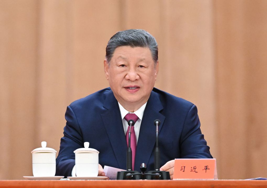 Xi Jinping homenageia Jiang Zemin no centenário de nascimento