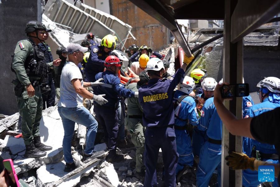 Xi Jinping envia mensagem de condolências à Colômbia após terremoto