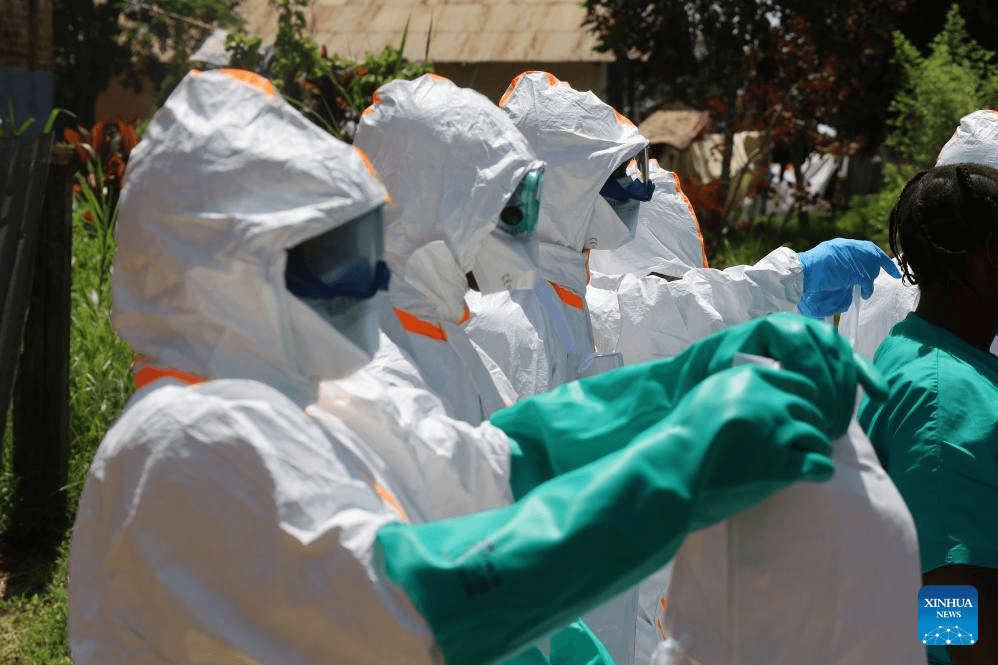 China envia terceira equipe médica ao Congo para reforçar combate ao Ebola